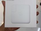 APPLE MACBOOK CHARGER 67w