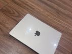 Apple MacBook
