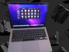 Apple MacBook M1