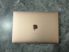 Apple MacBook M1