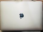 Apple MacBook Pro (13-inch, M1, 2020)