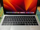 Apple MacBook Pro 2017