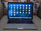 Apple MacBook Pro 2017