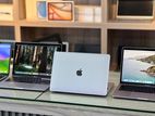 Apple Macbook Pro 2020 -Intel I5 +16GB RAM -512GB SSD /Touch Bar