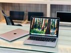 Apple Macbook Pro 2020 -Intel I7 +32GB RAM -1TB SSD