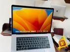 Apple MacBook Pro A1990 15-inch 16GB RAM 256GB SSD