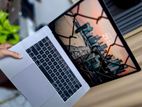 Apple MacBook Pro A1990 15-INCH 16GB Ram 256GB SSD NVMe