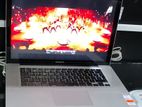 Apple MacBook Pro