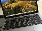 Apple MacBook Pro