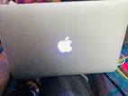 Apple Macbook Pro Laptop