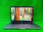 Apple Macbook Pro i7 (2018)Laptop
