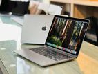 APPLE MACBOOK PRO M1 Chip +16GB RAM -256GB SSD