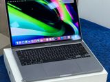 Apple MacBook Pro M2