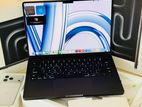 Apple MacBook Pro M5 14"Inch 16GB/1TB 2025