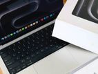 Apple MacBook Pro M5 14"Inch Silver 16GB/512GB 2025