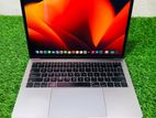 Apple MacBook pro (Used)
