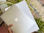 Apple Macbook (Used)