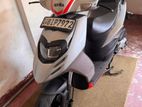Aprilia SR 125 2018