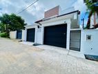 APS007 - Luxury House for Sale in Piliyandala Area