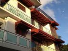 Apt building for sale (3992) Colombo 05