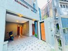 (AR99) Fully Furnished Modern Villa for Sale in Makumbura
