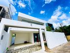 Architect Design Box Type Luxury House for Sale in Kottawa