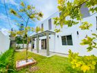 Architect-Designed House for Sale Athurugiriya