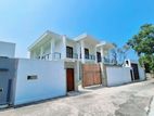 Architecteur Designed Luxury House for sale Katubedda Moratuwa