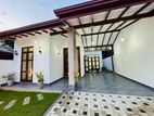 ARCHITECTURAL DESIGNED LUXURY HOUSE FOR SALE IN PILIYANDALA