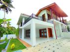 Architectural Designed Luxury House in Piliyandala