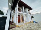 ARCHITECTURAL DESIGNED MODERN NEW HOUSE FOR SALE IN PILIYANDALA