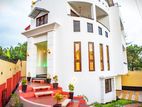 Architecture Brand New Luxury Modern 3-Story House in Piliyandala Dampe