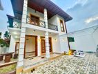 Architecture Design Solid Two Storey House In Piliyandala