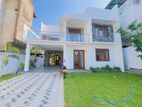 Architecture Designed Brand New House In Athurugiriya