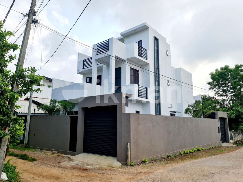 Architecture Designed Luxury 3 Story House For Sale In Boralesgamuwa