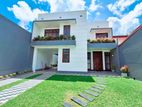 Architecture Designed Luxury House for sale in Piliyandala Madapatha Rd