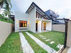 Architecture Designed Luxury Single Story House Kahathuduwa