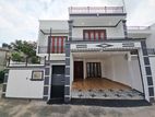 Architecture Designed Luxury Three Story House Piliyandala