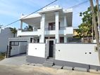 Architecture Designed Super Luxury Three Story House Kahathuduwa