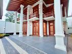 Architecture Designed Unique House for sale in Piliyandala