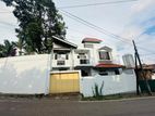 (ARN113) 03 storied House With 6 P Sale At Rajagiriya