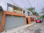 (ARN378) Architect Designed Luxury Modern 03 Storied House - Dehiwala