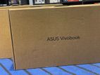ASUS Expertbook Core 5-120U 14gen/ 8GBDD5 RAM /512GB NVMe /15.6" Screen