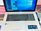 Asus i7 4TH Gen HQ Nvidia 256GB Laptop