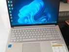 Asus Vivobook 13th I5