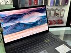 ASUS VivoBook 15