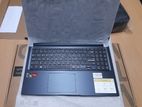 ASUS VivoBook 15 OLED