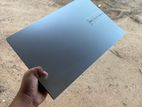 Asus Vivobook 15 X1504VA i3 13th Gen / 8GB RAM 512GB SSD