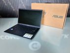 Asus Vivobook Core i5 13th Gen 8GB RAM 256GB SSD 14" New lap