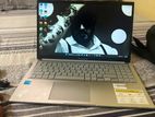 Asus Vivobook i3
